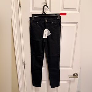 Women’s Universal Standard Black Skinny Jeans Size 00 / 27”